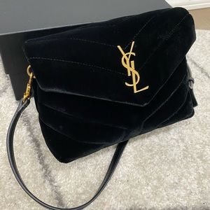 Saint Laurent
Loulou Monogram